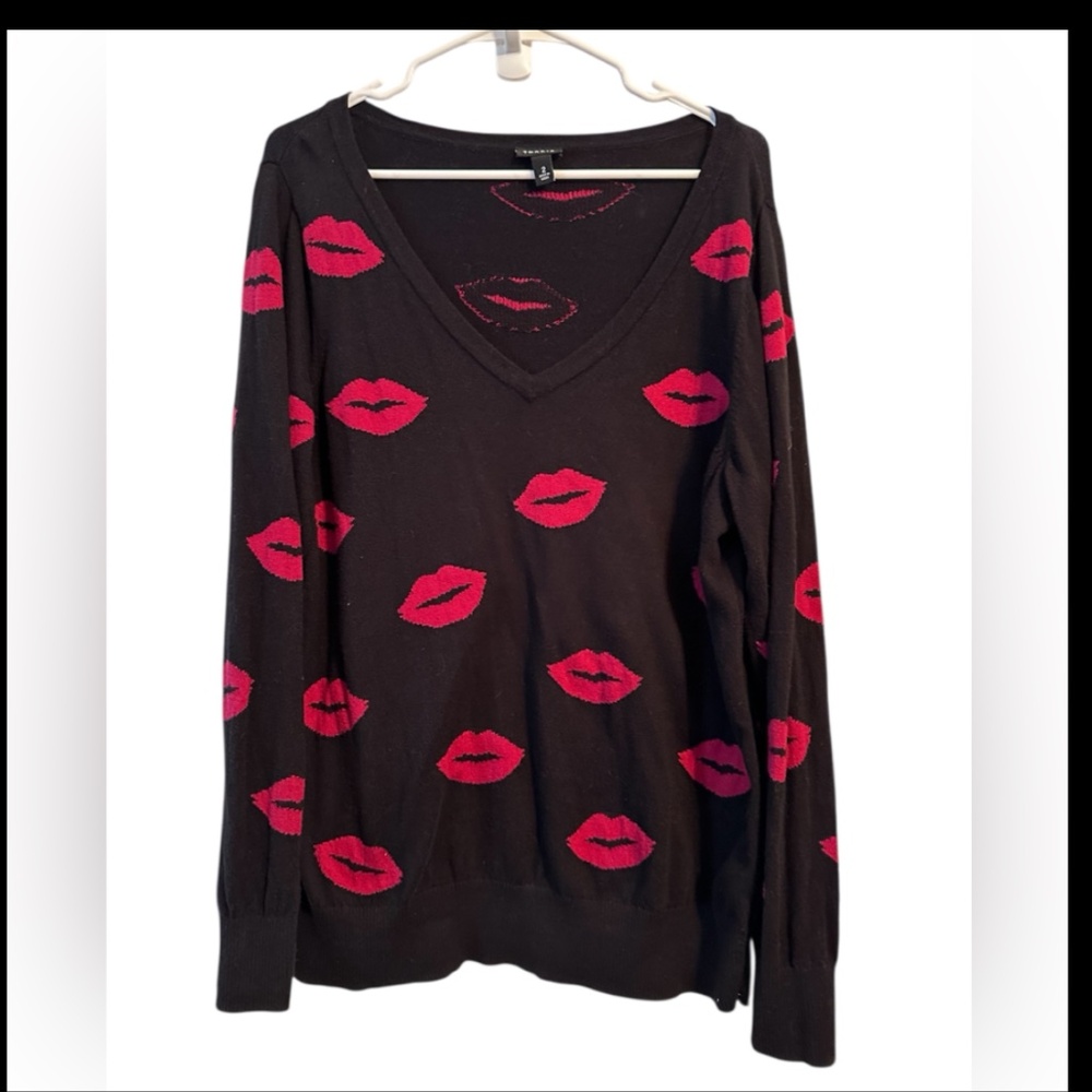 Torrid Black Sweater with Pink Lips Design